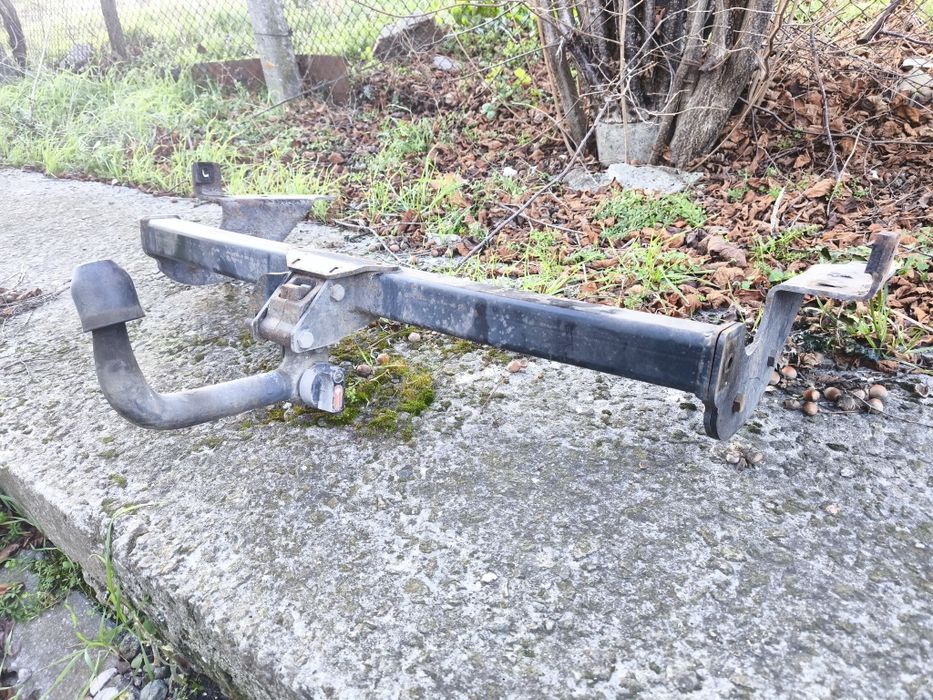 Теглич за тойота рав4 Toyota rav4  Bosal