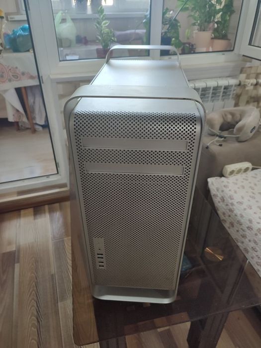Mac pro (настольный)