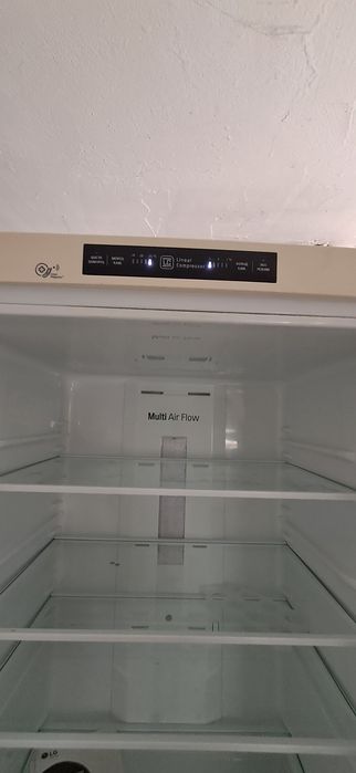 Холодильрик LG 1 м 90 см