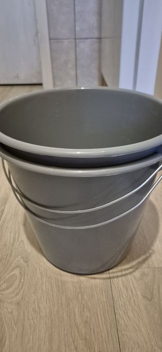 Acvariu 37 l +stand+ accesorii (folosite)