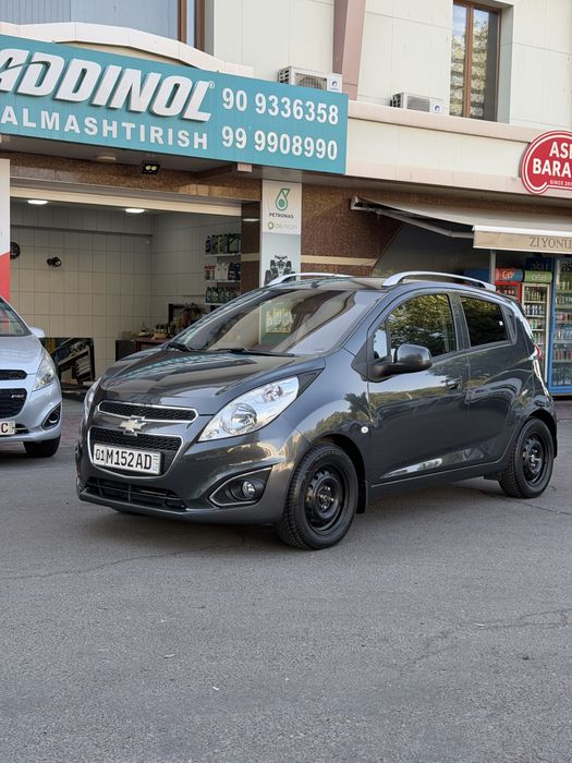 Spark Arenda vikup 4 A|T