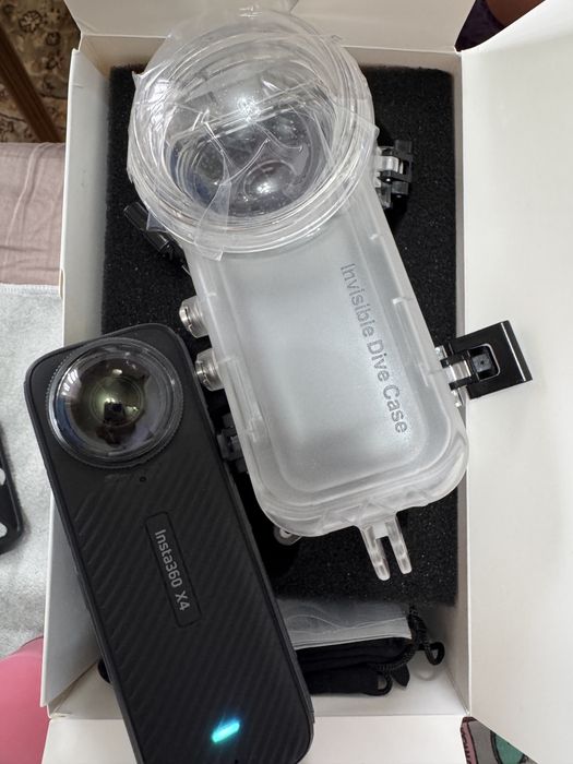 Insta360 X4 аквабокс