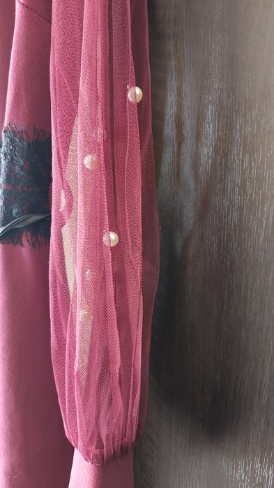 Красива дамска рокля