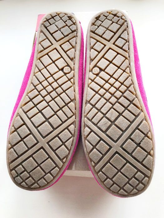 Страхотни кожени обувки UMI номер EUR 33, UK 1, US 1.5 цвят Fuschia