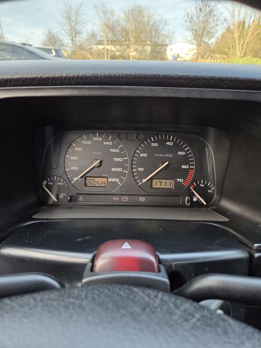 Голф 3 Golf 3 1.8 90к.с Бензин/Газ  Климатик/Ел.Стъкла/Теглич/Обслужен