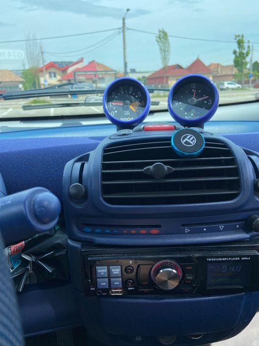 Vând Smart Fortwo