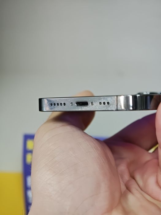 iPhone 13 Pro Graphite