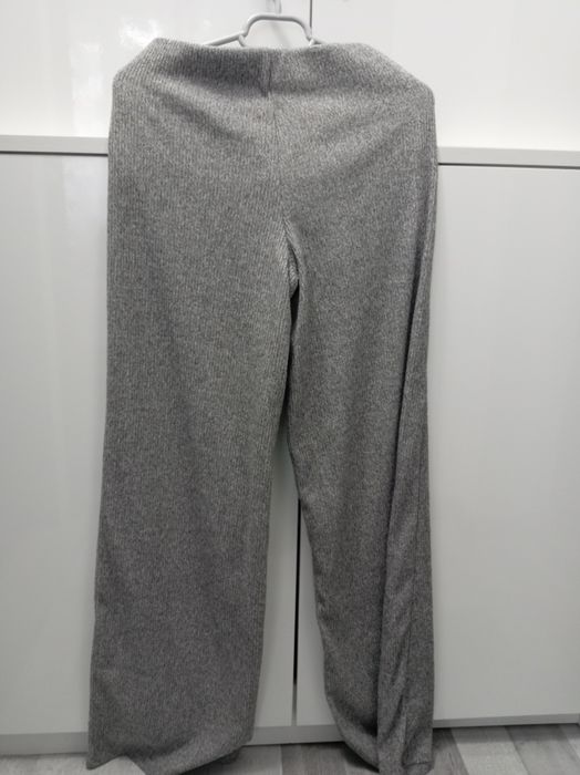 Pantaloni evazați, mărime S