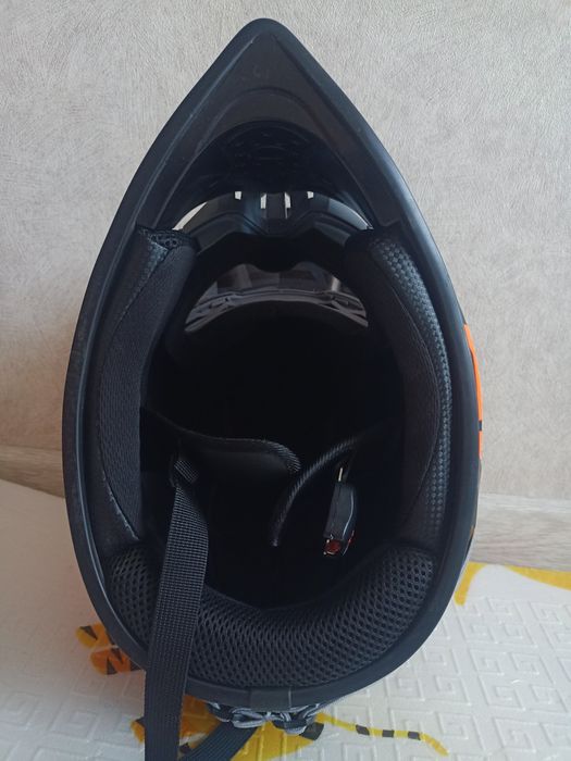 Шлем мотоциклетный