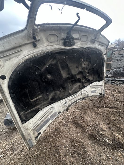 Капот Audi A4 b5,Passat B5