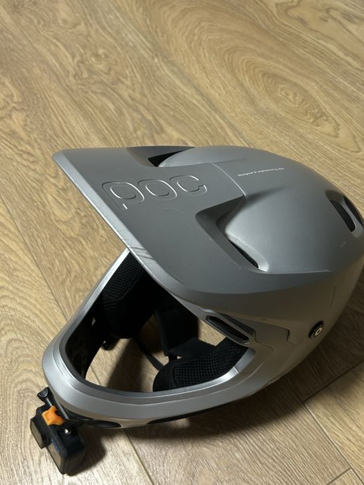 Vand casca poc Aproape noua