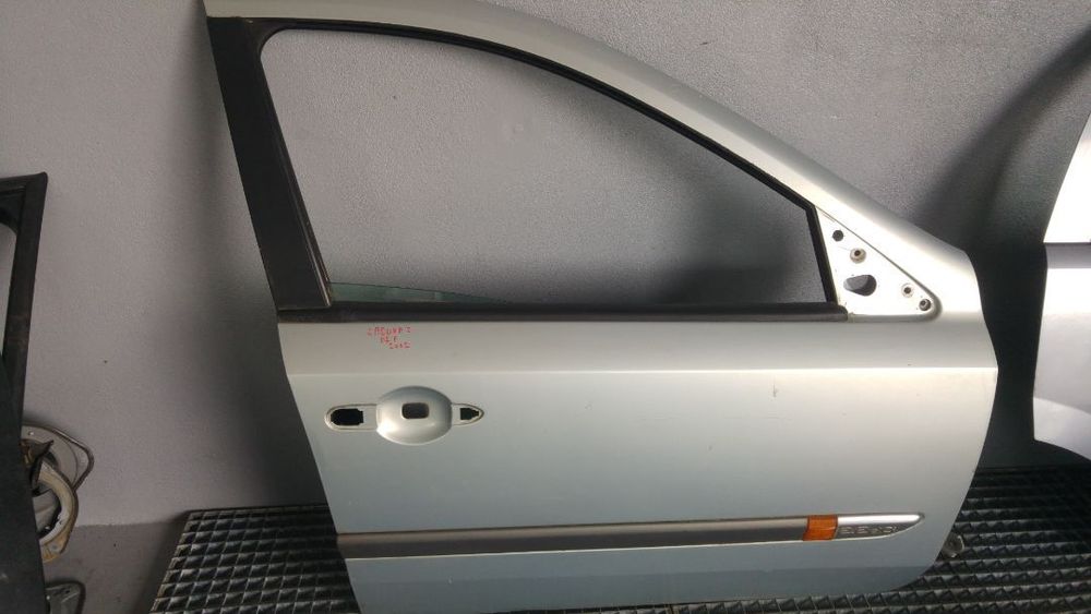 usa portiera dreapta fata renault laguna 2