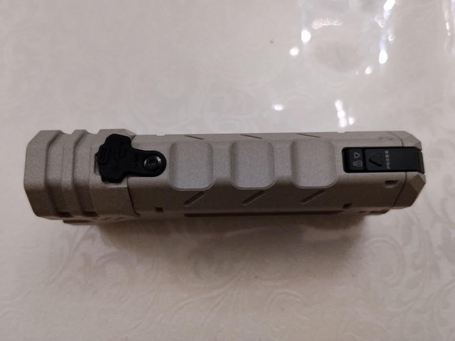 Продам кемпинговый фонарь Loop Gear SK-05 Pro