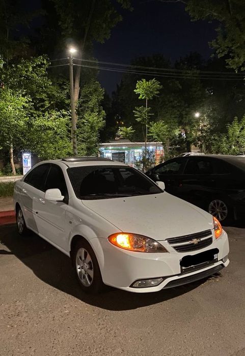 Gentra Avtomat Avto kredit 1 kunda passportga