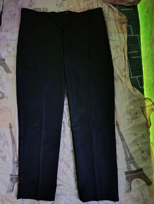 Костюм за официални поводи