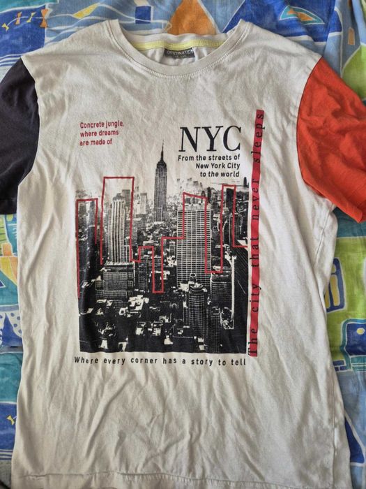 Намалени 11 броя тениски за момче - 12-13 години