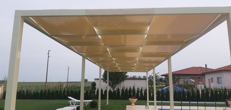 Ветроупорни завеси - тенти - брезенти - перголи