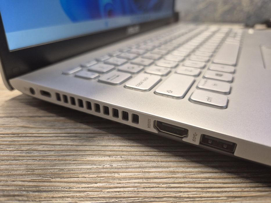 Ноутбук ASUS Corei3\ОЗУ 8гб\модель X509JA