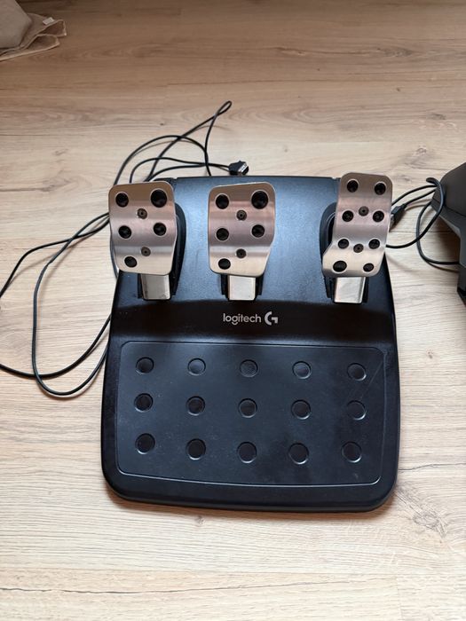 Logitech G29 + Schimbător PS4 PS5 PC | Funcționează perfect + Joc CADOU