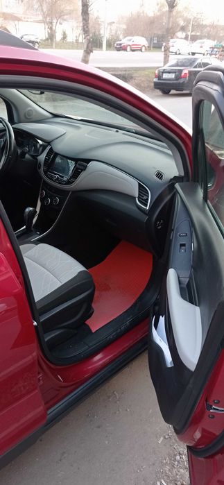 Продам Трекер 1.