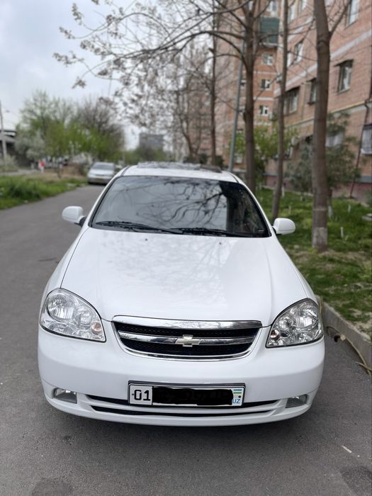 Продается faqat naxdga Lasetti 1.6 mator 3-pozitsiya avtomat