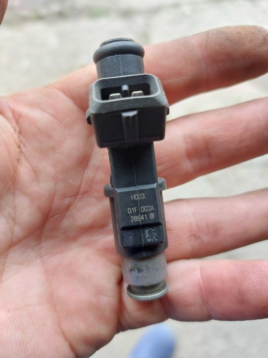 Alternator Volkswagen-defect + injector Peugeot ok