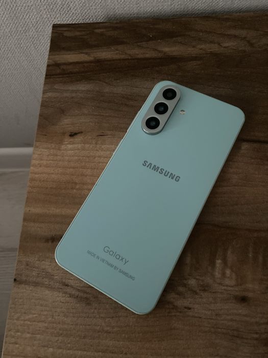 Samsung S56 5G Срочно