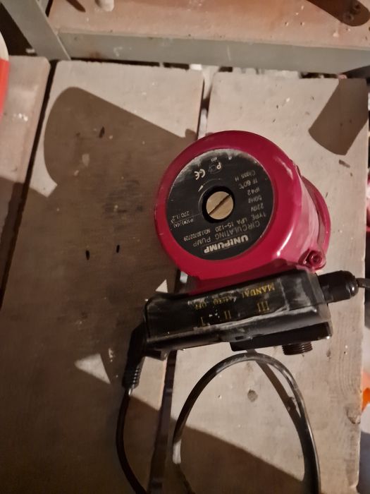 Продам насос церкуляоцонный