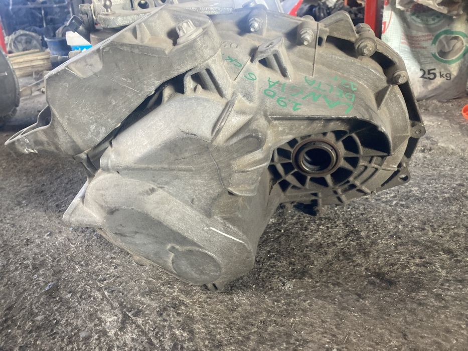 Lancia Delta 2012 година 1.9d 6 скорости Скоростна Кутия