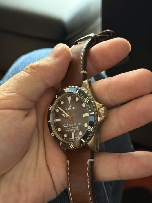 Edox SkyDiver Date Automatic Bronze (референс 80115-BRZN)