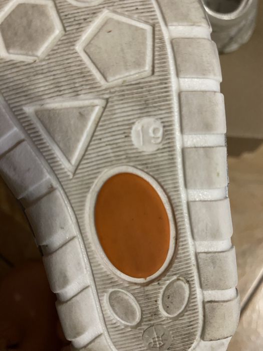 Обувки на Ponki 19 номер