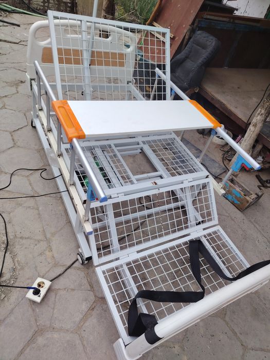 Продам инвалидную кравать всё работает идиально