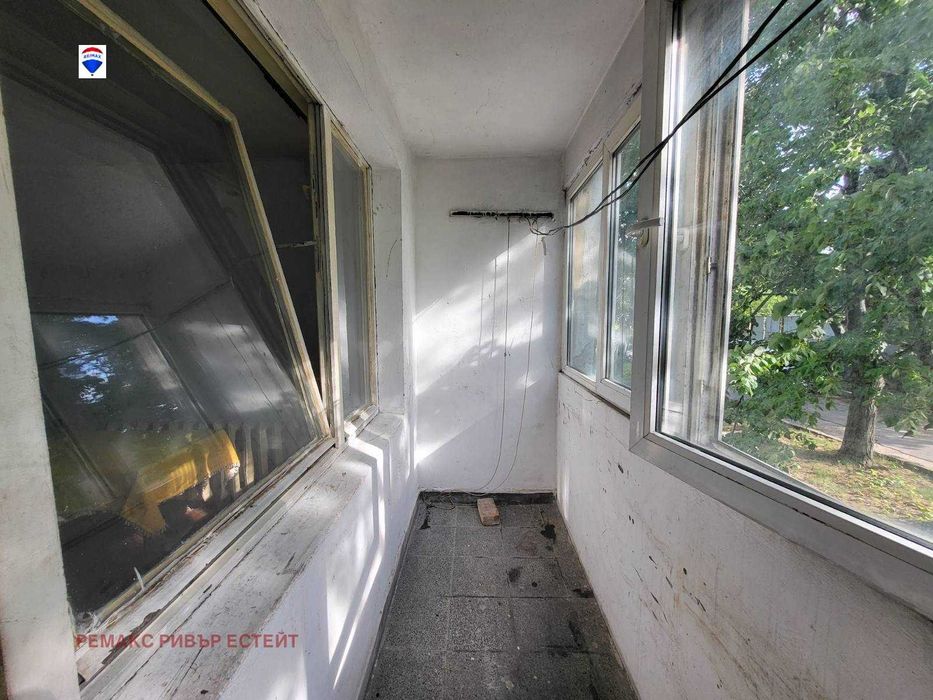 Продава се Тристаен апартамент в Русе, Здравец - 73 кв.м за 999 €/кв.м - Снимка #5