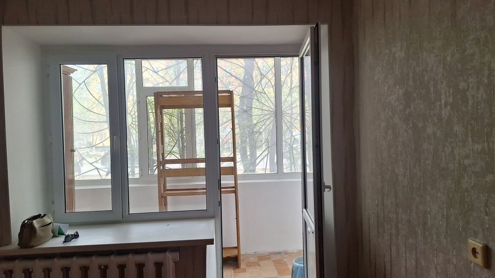Сам 2 комнатную квартиру