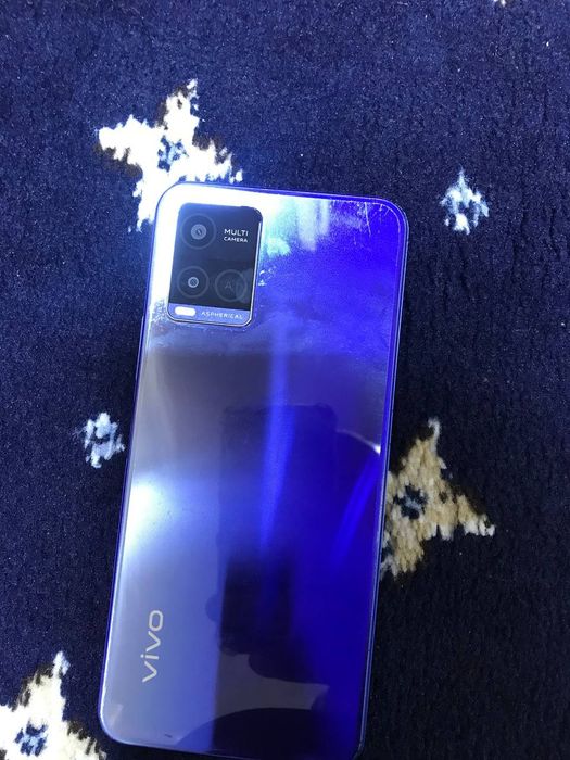 Vivo y21олудедедедее