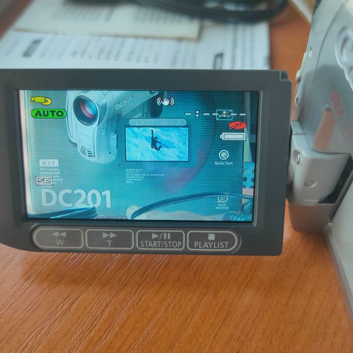 Canon Camcoder dc201