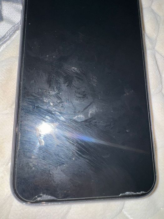 Телефон IPhone 11 описание читайте