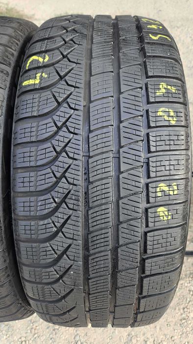 # 245/40 R20 • Iarna • Pirelli P Zero Winter (MO, BMW original) 99V | 2 buc | DOT 2024 | Pret/buc