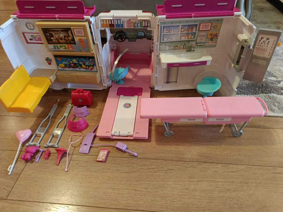 Играчки на Барби -къща,  камион за храна