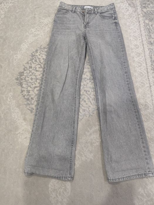 продам джинсы новые 8000 тг