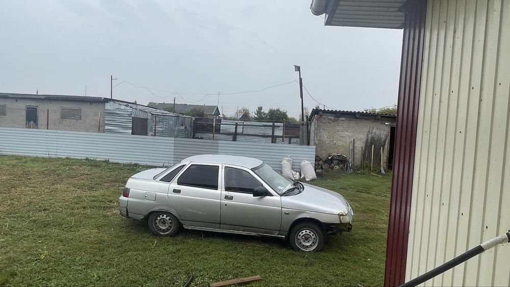 Ваз продам 2110 8кл