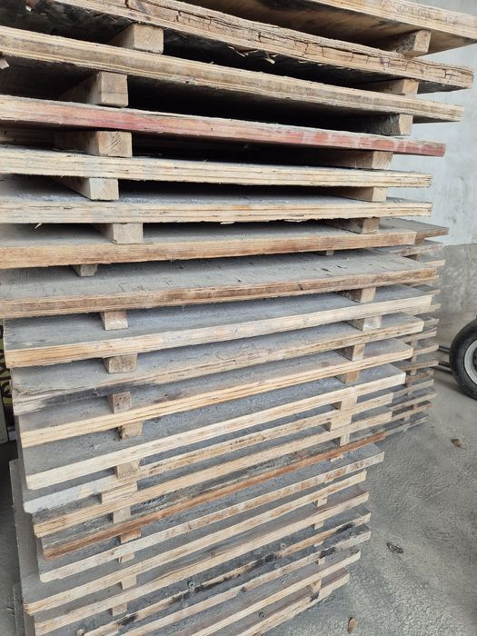 220 кв токда ишлайди хаммаси Шлака блок апарат сотилади.хали янги