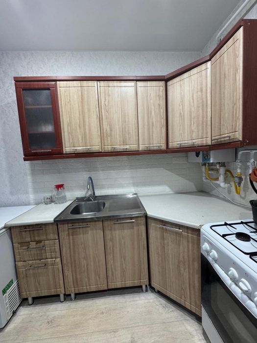 Продам кухонный гарнитур
