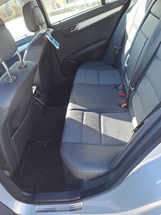 Мерцедес /2010г/ Компресор/Газ-бензин/ нова верига