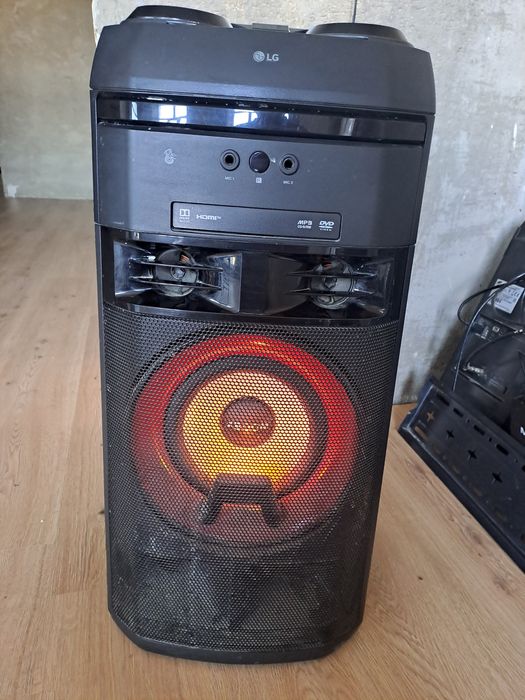 Продаётся бу колонка LG