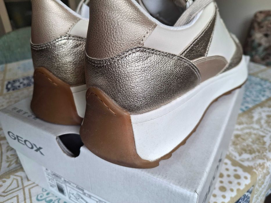 Дамски маратонки GEOX 41