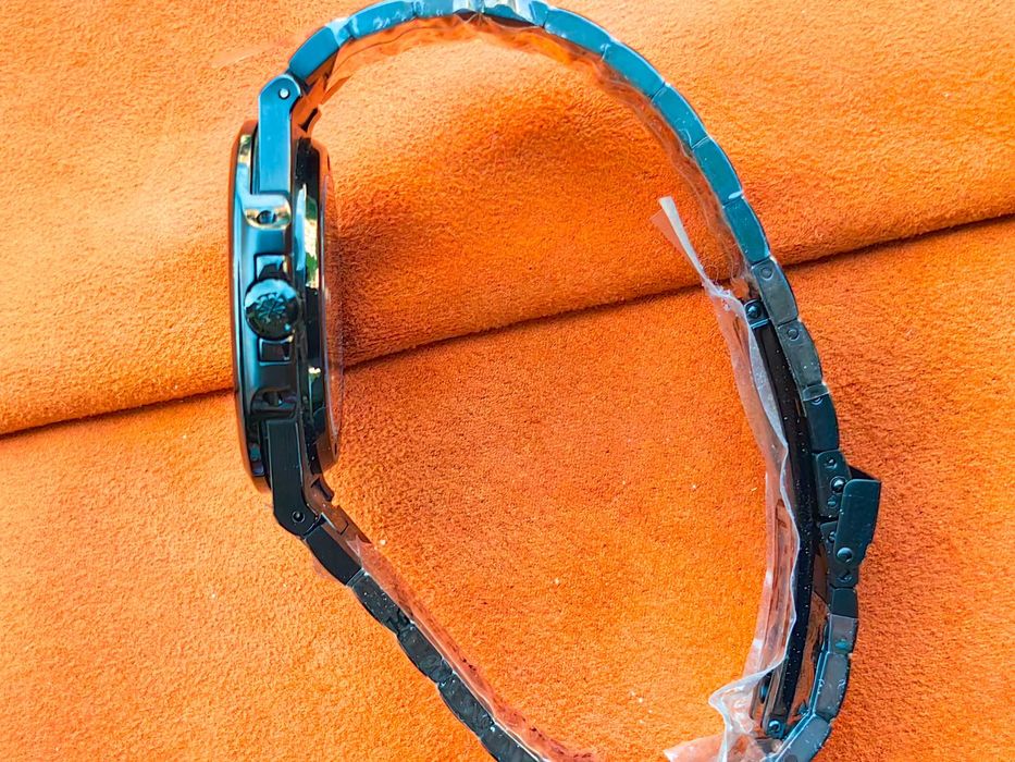 Patek Nautilus с 4 секунди отклонение