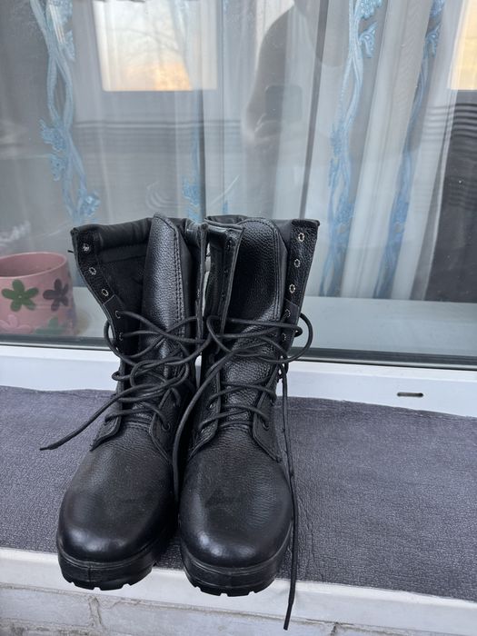 Продам хорошие берцы