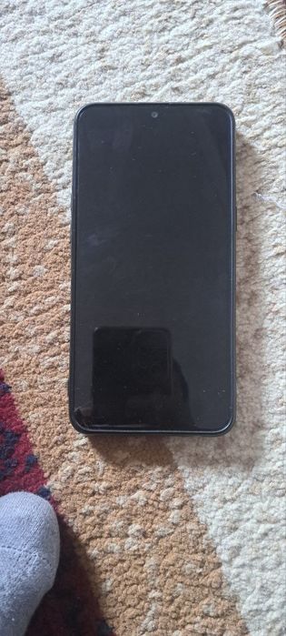 Samsung A 10s.Holati yaxshi.Karobkasi yo'q