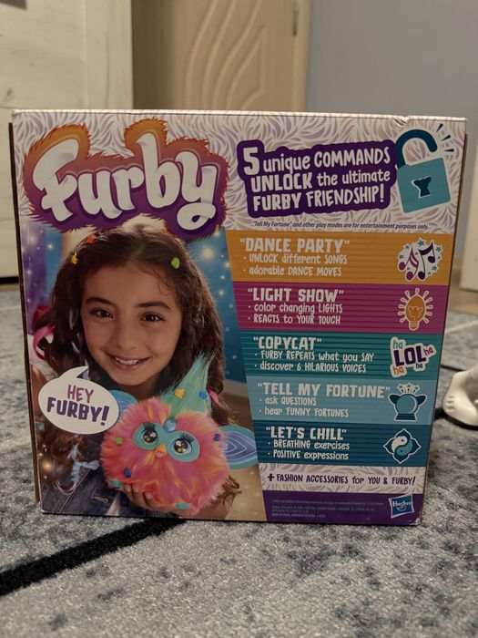 Интерактивна играчка Furby модел 2024